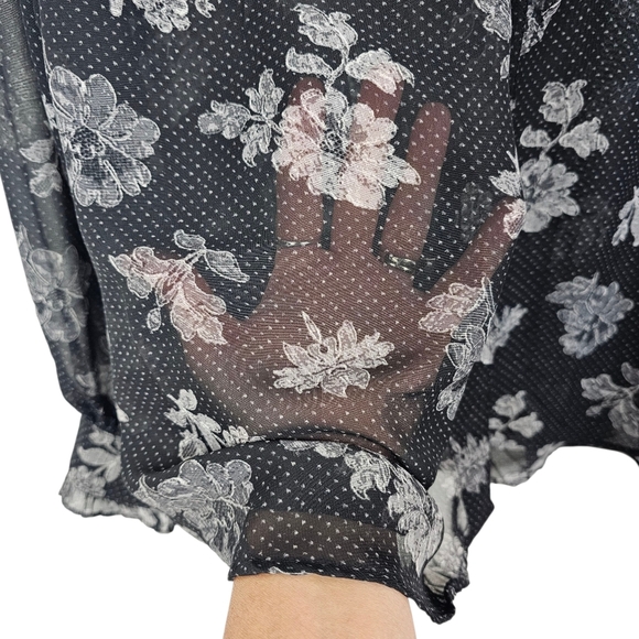 Lane Bryant #1137440 Sheer Ruffled Button-Down Chiffon Top NWT - Picture 10 of 13